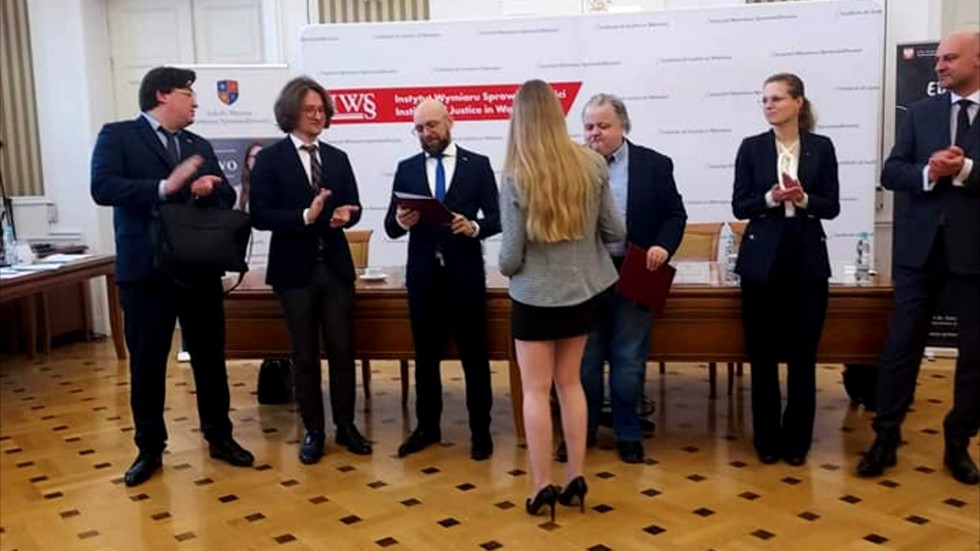 Nowy Dwór Gdański. Jola Gul laureatką Ogólnopolskiej Olimpiady Wiedzy o Prawie i Wymiarze Sprawiedliwości.