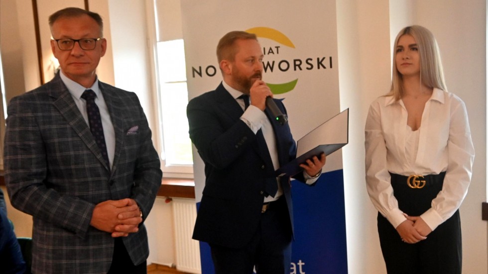 Nowy Dwór Gdański. Najlepsi sportowcy 2021 nagrodzeni.