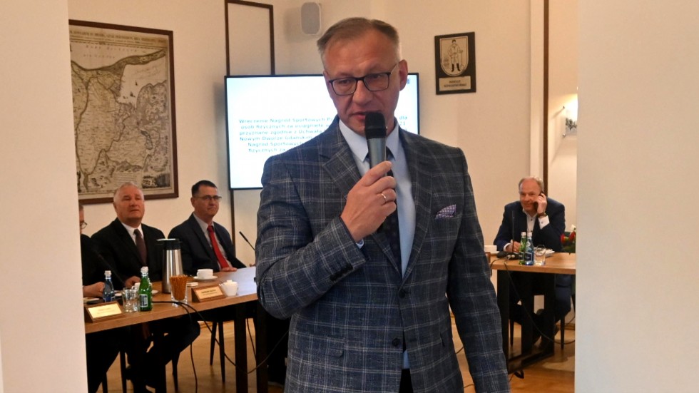 Nowy Dwór Gdański. Najlepsi sportowcy 2021 nagrodzeni.