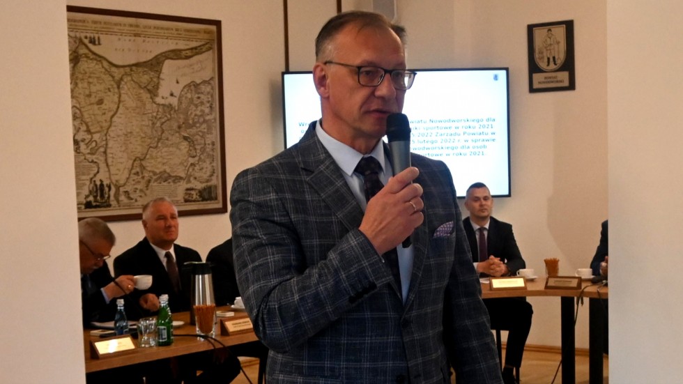 Nowy Dwór Gdański. Najlepsi sportowcy 2021 nagrodzeni.