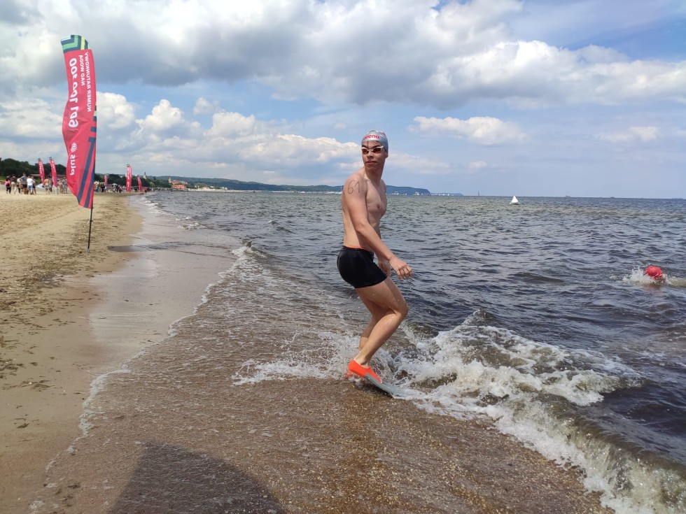 MAL WOPR. Sukcesy pływaków w Sopocie i  Bydgoszczy.