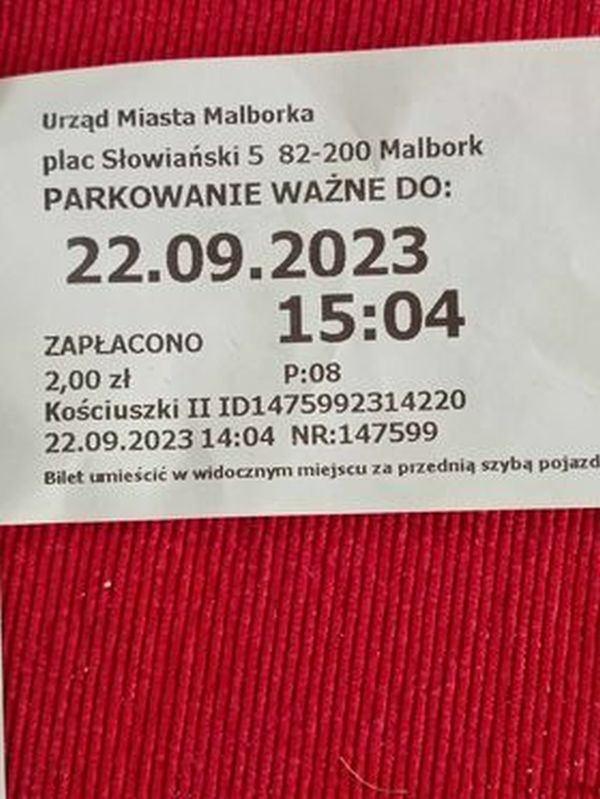 Malbork. Był bilet za szybą czy go nie było?
