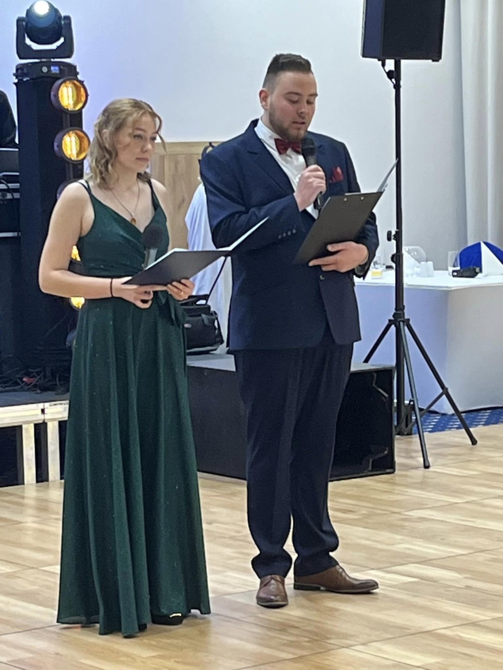 Bal studniówkowy ZST w Malborku. Wideo i zdjęcia
