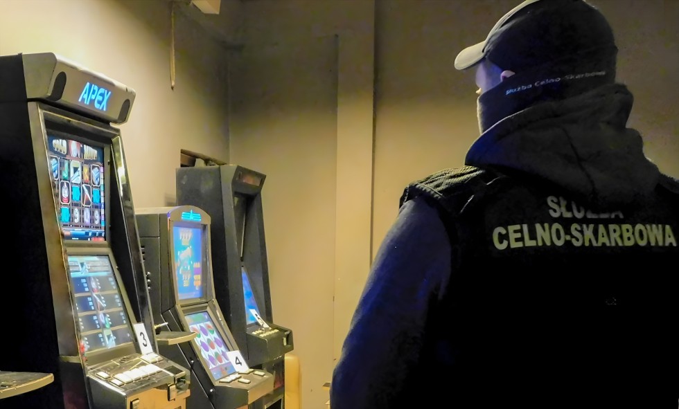 Koniec gry - nielegalne automaty pod kontrolą KAS