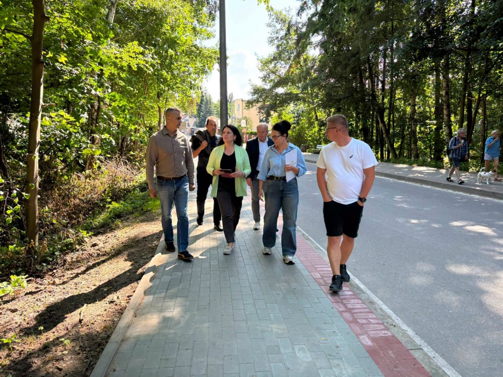 Nowy chodnik w Jantarze. Powiat zakończył kolejną inwestycję