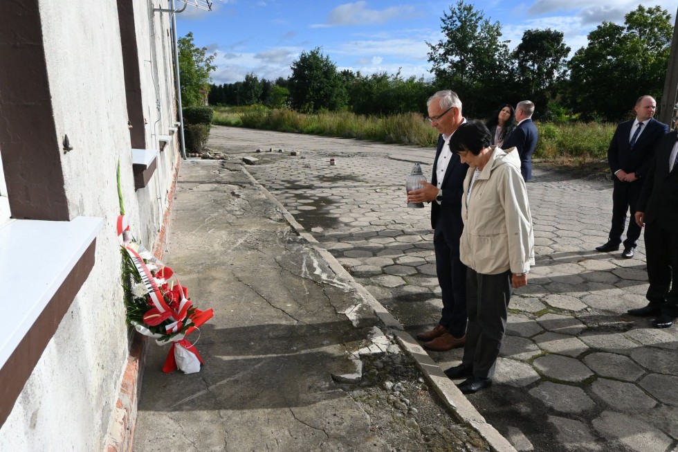 Pamięć jest naszym obowiązkiem - Nowy Dwór Gdański uczcił ofiary II wojny światowej