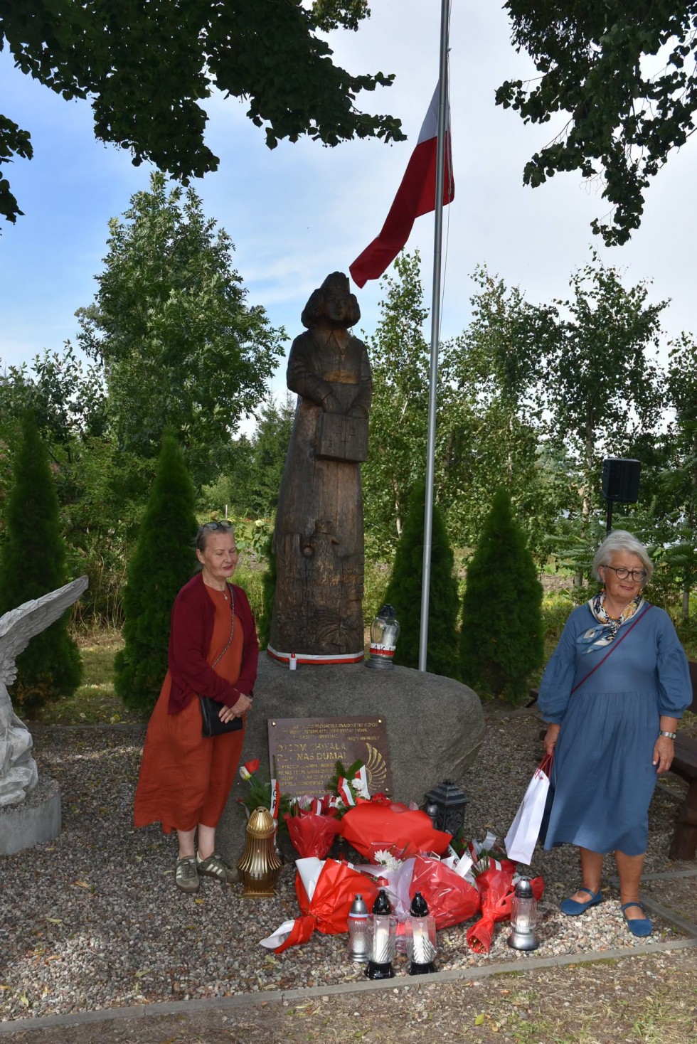 „Inka” wciąż żywa w pamięci. Uroczystości w Waplewie Wielkim i Tulicach