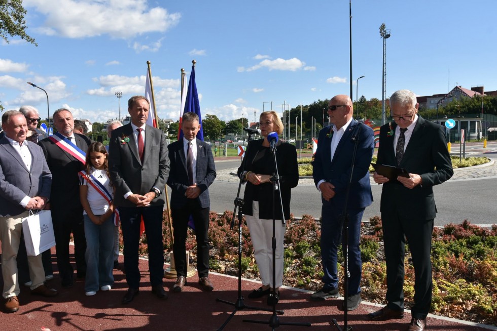Sztum ma nowy węzeł integracyjny. Inwestycja za prawie 29 mln zł oficjalnie otwarta