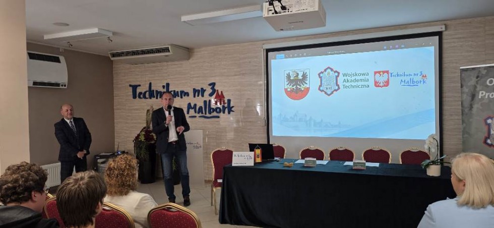 Technikum nr 3 w Malborku rozpoczyna współpracę z Wojskową Akademią Techniczną. Nowy kierunek już od przyszłego roku
