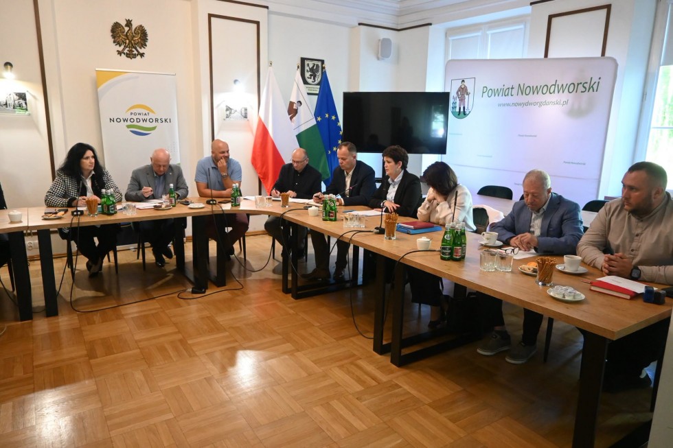 Bezpieczeństwo mieszkańców i turystów. Służby podsumowały sezon letni w powiecie nowodworskim